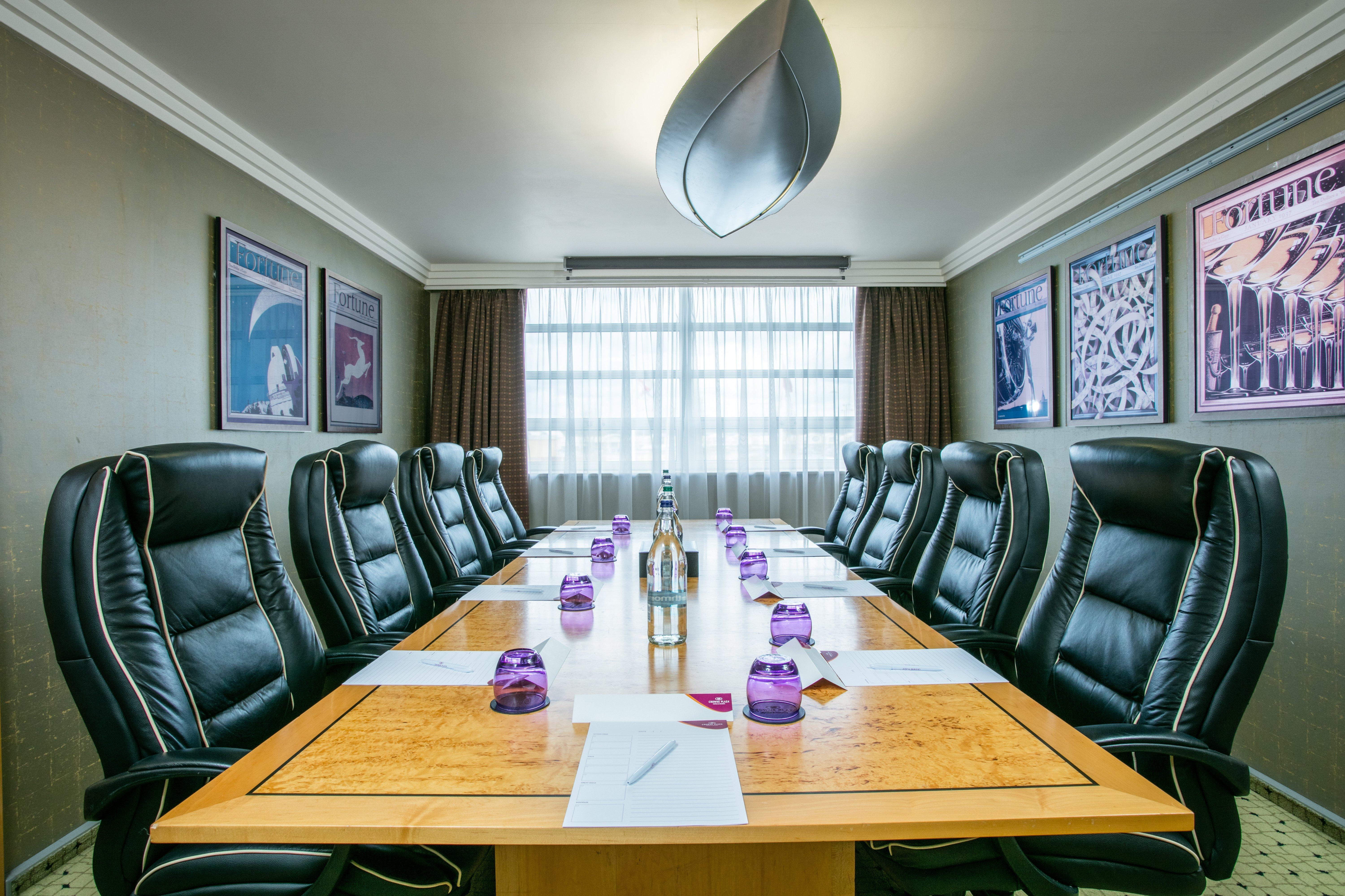Crowne Plaza Liverpool - John Lennon Airport By Ihg Kültér fotó